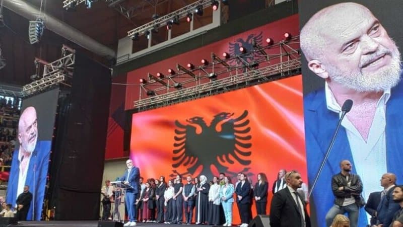 Shtyhet takimi i Ramës me emigrantët shqiptarë në Londër