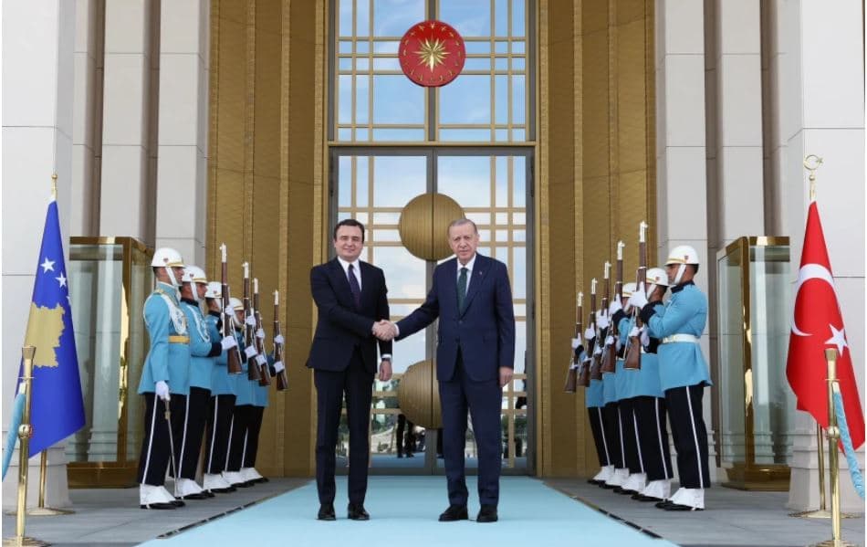 Kurti, takim me Erdoganin në Ankara