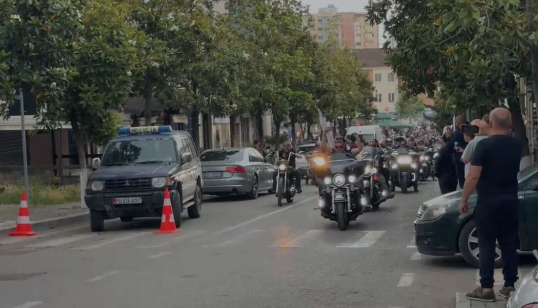 Nga 14 vende të ndryshme të botës, 'Albania Bikers' bënë bashkë mbi 1 mijë motoristë në Shijak