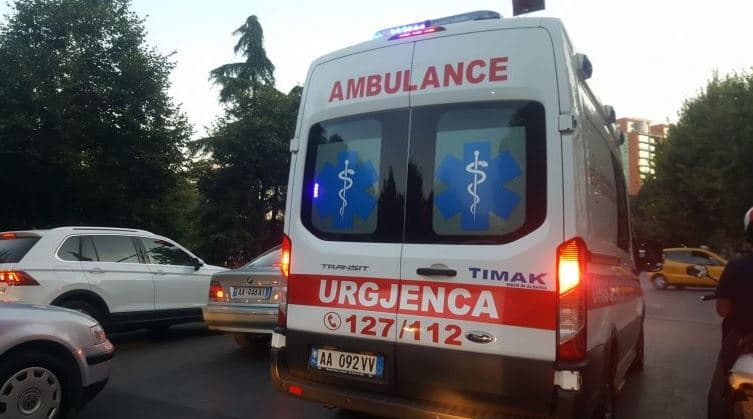 U rrëzua teksa po kryente punime në një pallat, plagoset 62-vjeçari në Sarandë