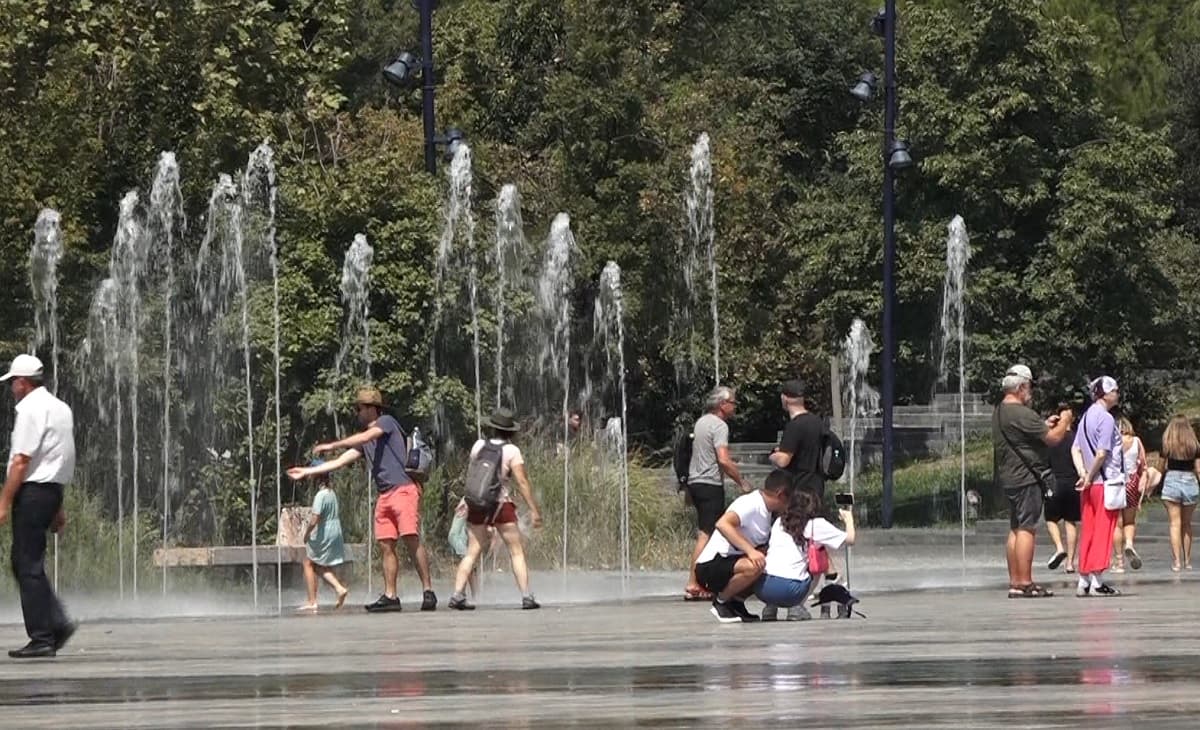 Fundjavë e nxehtë, parashikimi i motit për sot dhe nesër
