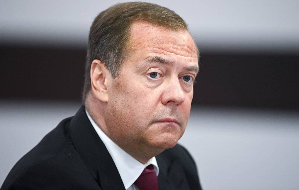 Medvedev: Ukraina qeveriset nga SHBA dhe NATO