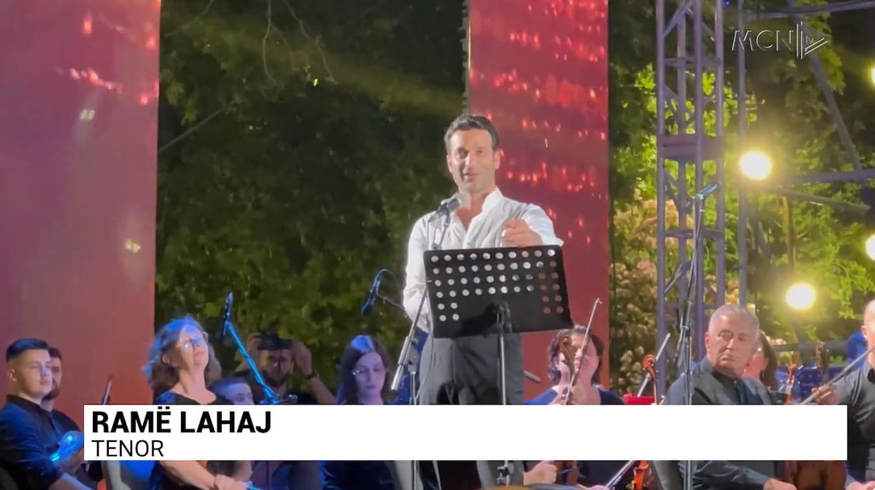 Spektakël tenorësh në Shkodër/ Në skenë Ramë Lahaj, Alessandro Safina, Grezda dhe Laro (VIDEO)