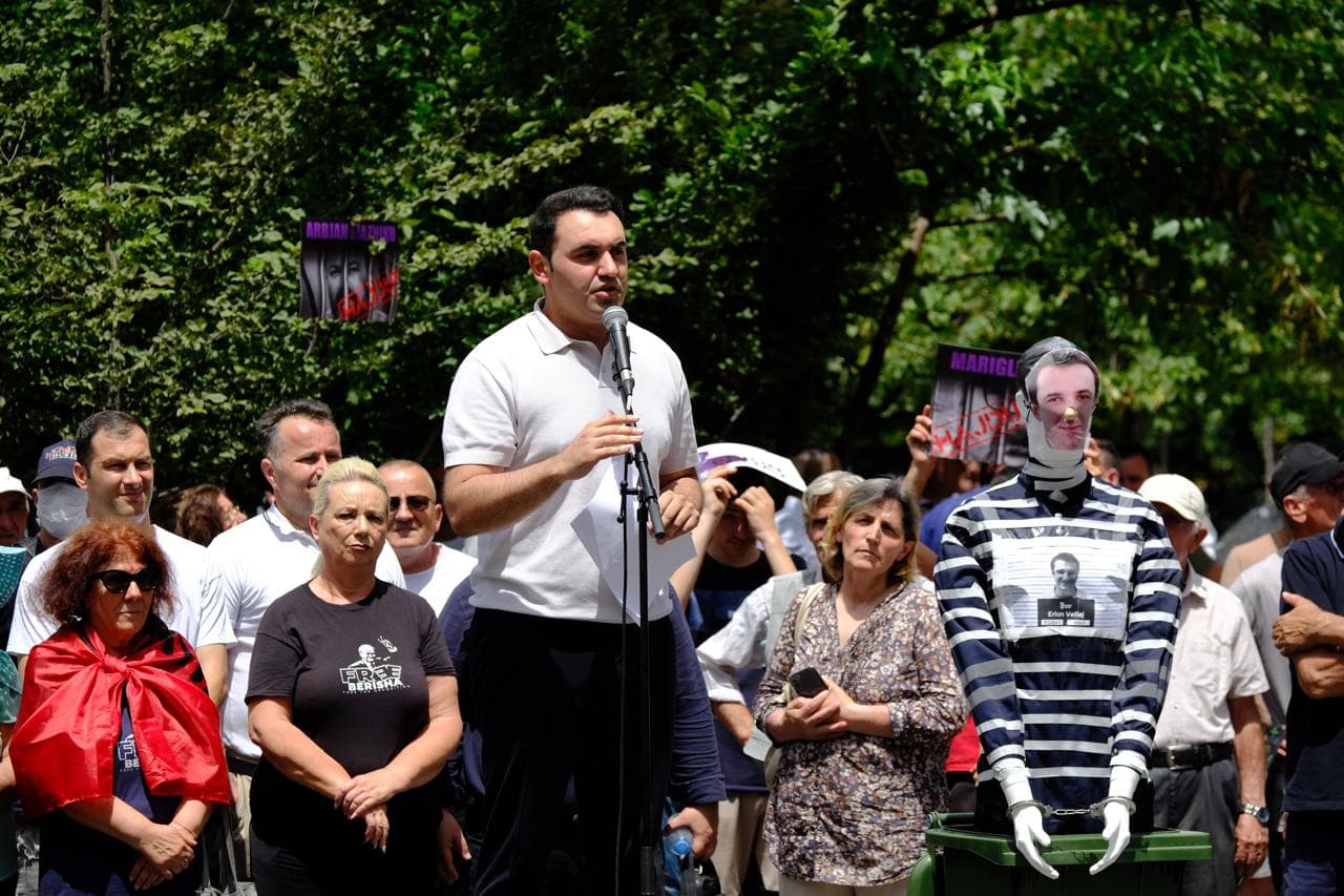 Këlliçi: Dumani të ngrihet në lartësinë e detyrës, të tregojë që nuk është koleg i Veliajt