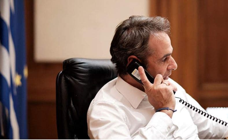 U zgjodh eurodeputet nga burgu, Mitsotakis telefonon Fredi Belerin dhe e përgëzon