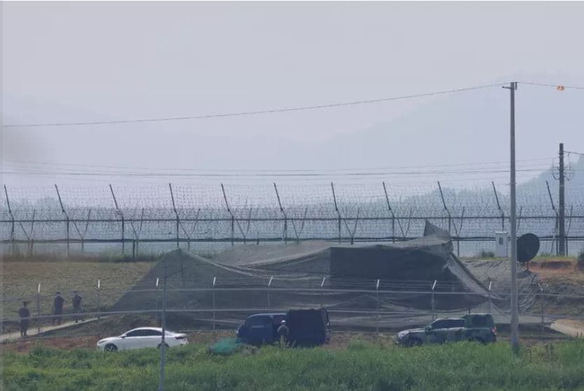 Koreja e Jugut të shtëna paralajmëruese ndaj ushtarëve të Koresë së Veriut