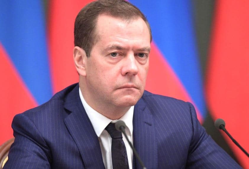 Medvedev: Operacioni special do të ndihmojë Kievin të çlirohet nga zinxhirët e Perëndimit
