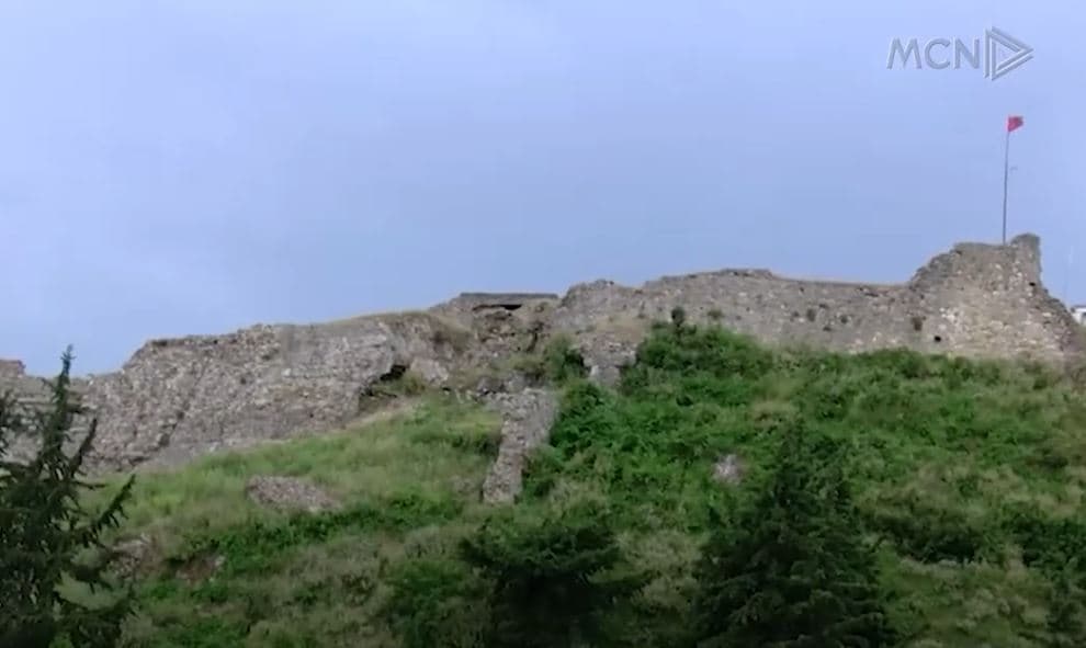 Kalaja e Kaninës zhgënjen turistët/ Asnjë projekt për rijetëzimin e saj, Feimi: Vetëm e mirëmbajmë (VIDEO)