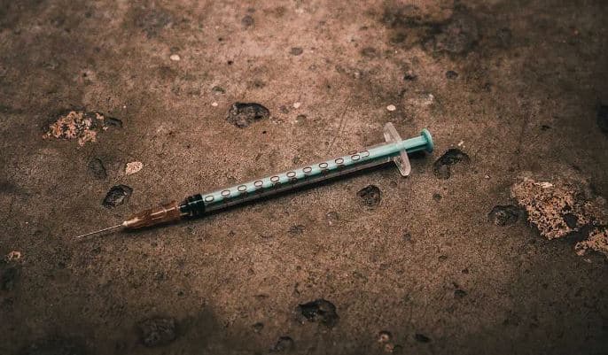 Në Kosovë mbi 10 mijë persona të varur nga droga, 5 mijë nga kokaina