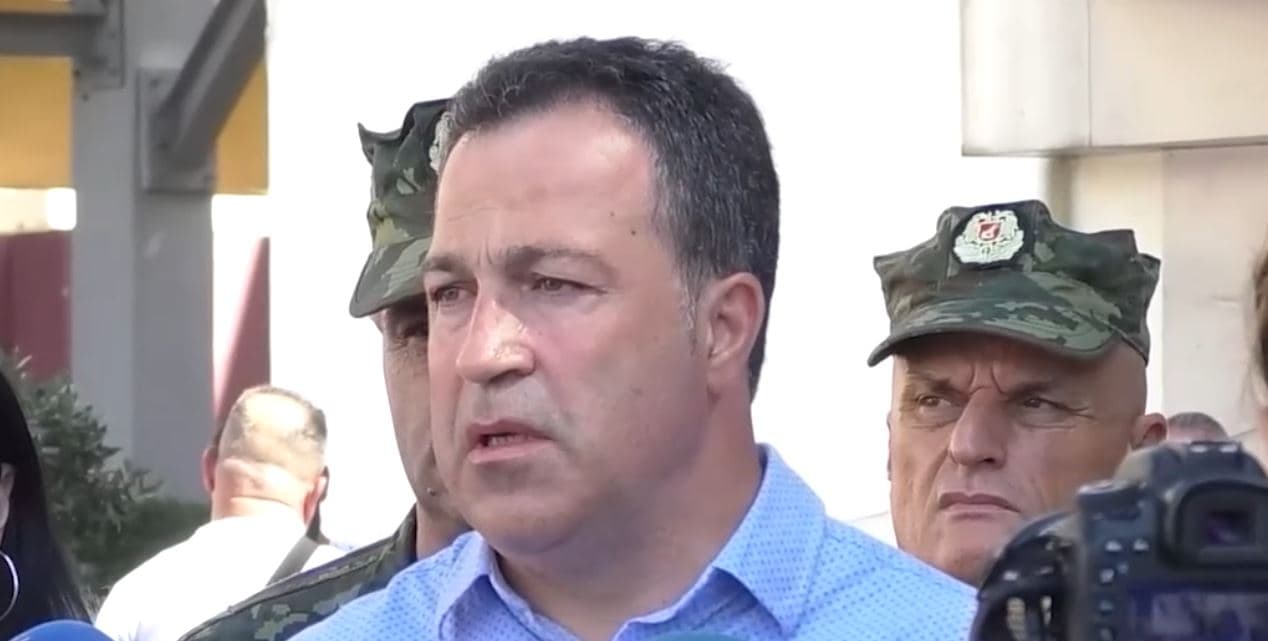 Niko Peleshi në foto me Zoton e Mërtirin në Itali/ Reagon për MCN ministri: Udhëtimi për një investim në Korçë (VIDEO)