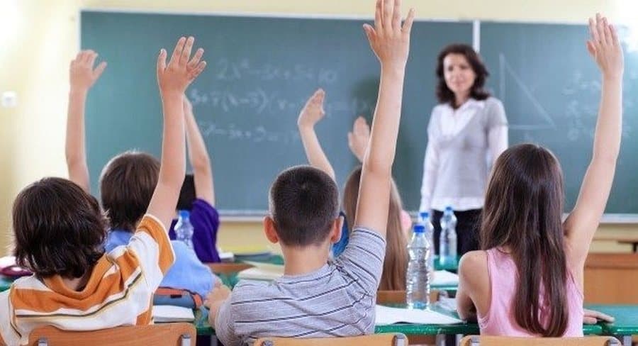 ‘Nxënësit shqiptarë të fundit në botë për kreativitet’/ QQ: Të dorëhiqet elita drejtuese e MAS