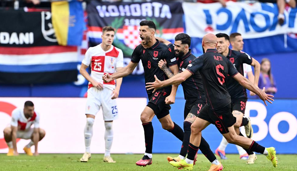 Shqipëria merr pikën e parë, barazim spektakolar ndaj Kroacisë
