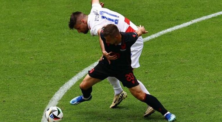Luan me Shqipërinë në Europian, Napoli shfaq interes për Ramadanin