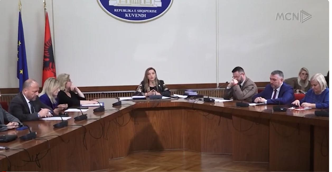 “Komisioni hetimor për shëndetësinë, po sabotohet”. PD,  akuza mazhorancës: Nuk regjistroi dëshmitë