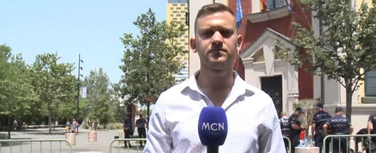 Mbyllet pas afro 1 ore protesta e 13-të e opozitës/ Kello: Do të vijojnë çdo javë
