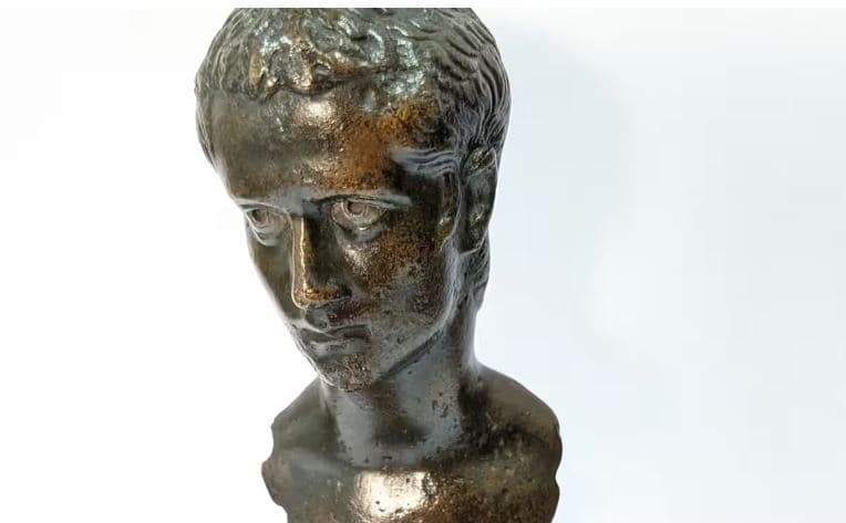 Gjendet pas 200 vjetësh busti i bronztë i perandorit romak  