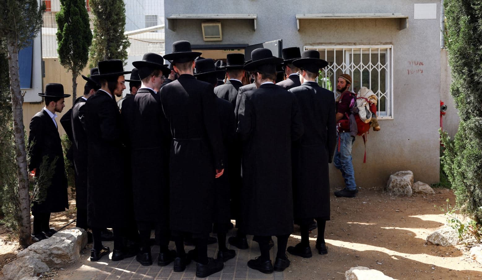 Izrael, rekrutimi ushtarak i hebrenjve ultra-ortodoksë vendoset me vendim gjykate