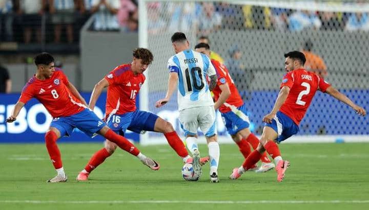Copa America/ Argjentina kualifikohet në çerekfinale, triumf minimal ndaj Kilit