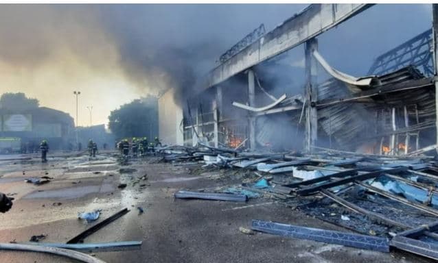 Sulm me raketa në Donetsk, tre të vdekur dhe disa të plagosur