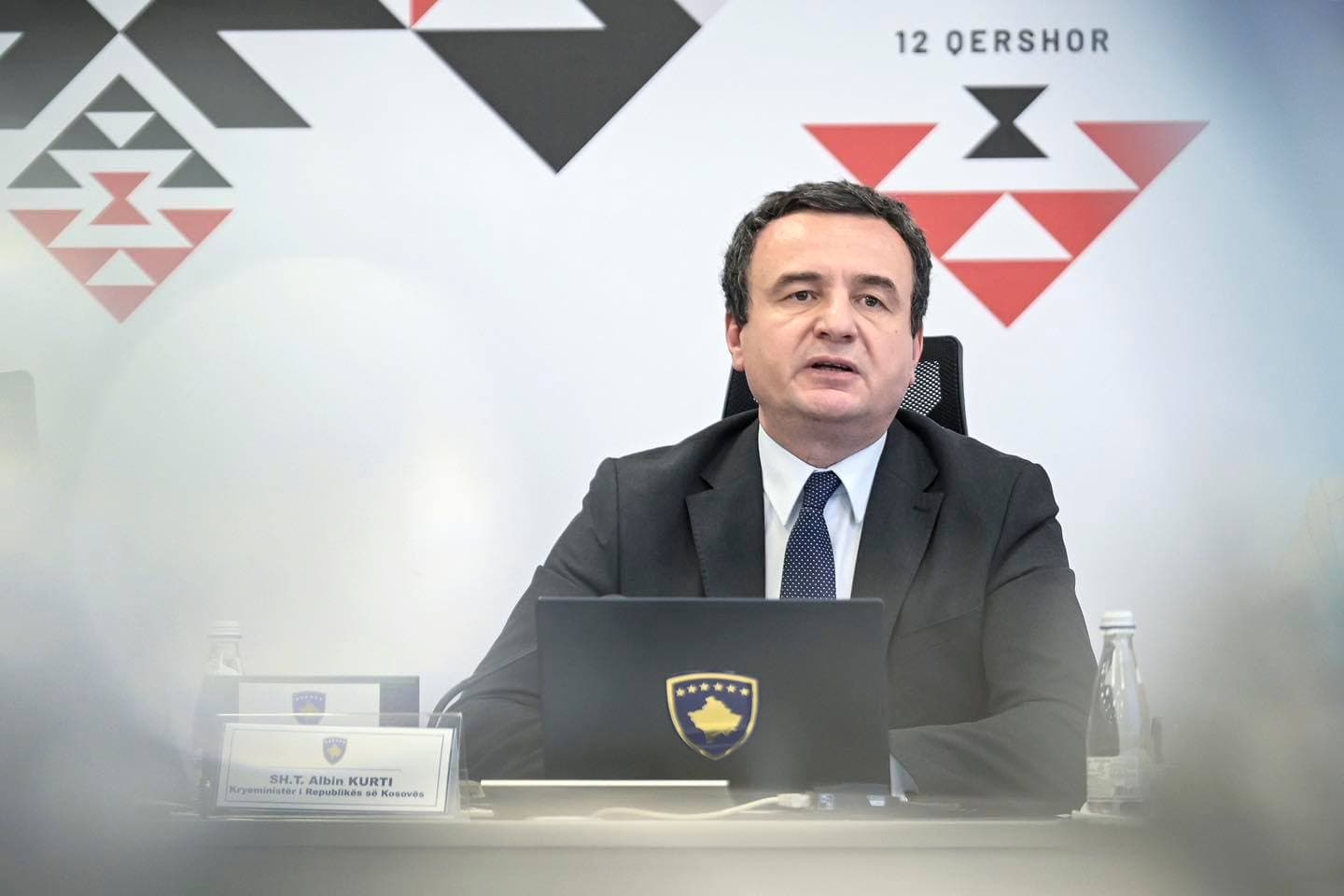 Kurti: S’ka mirëbesim në dialogun me Serbinë pa u dorëzuar Radoiçiçi dhe grupi i tij