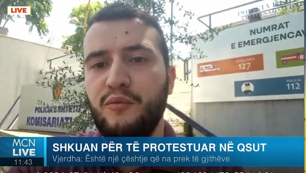 4 aktivistë në komisariat/ Vjerdha: I kërkuam Ramës të merrte pjesë në protestë. Të shkarkohet ministrja për skandalin te QSUT (VIDEO)