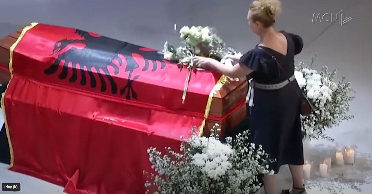 Lamtumira e fundit për Ismail Kadarenë. Personalitete të kulturës e diplomacisë nderojnë shkrimtarin