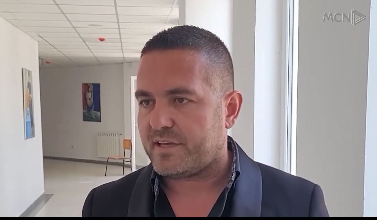 Drejtori i muzikës në Durrës shet drogë/ Operacioni zbulon skandalin, 15 të arrestuar (VIDEO)