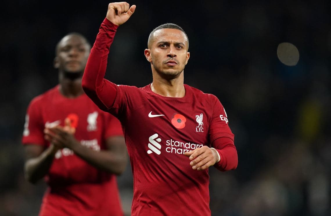 Thiago Alcantara tërhiqet nga futbolli i luajtur