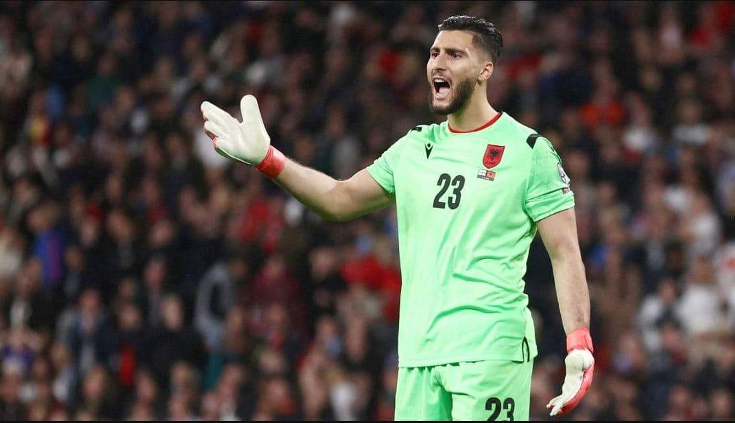 Thomas Strakosha transferohet në Greqi