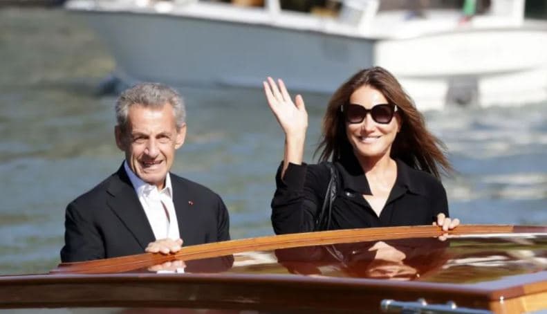 Çështja “Sarkozi”, u manipulua dëshmitari/ Ish-zonja e parë Karla Bruni, nën akuzë nga prokuroria 