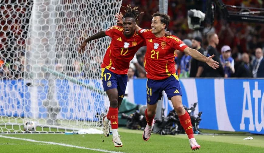 Spanja, kampione Europe. Iberikët triumfojnë ndaj Anglisë në finale