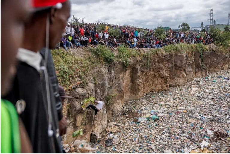 Kenia, i dyshuari si vrasës serial rrëfen ekzekutimin dhe gjymtimin e 42 grave 