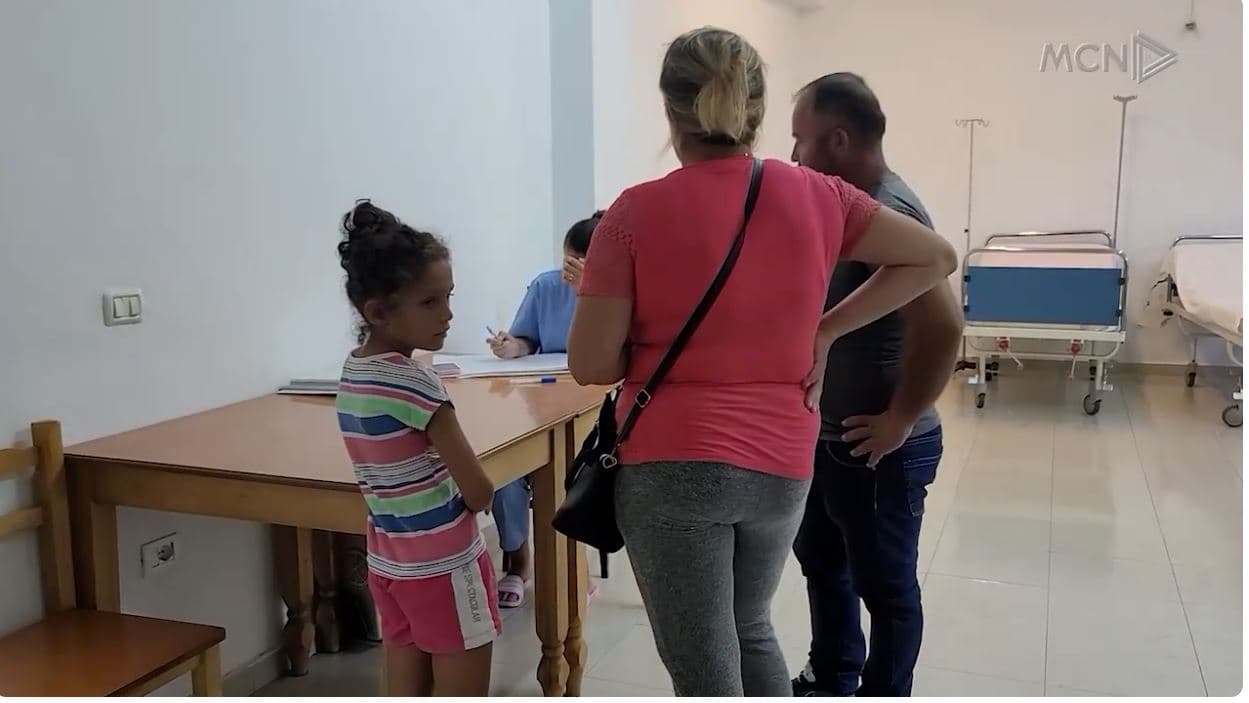 Mbi 100 vizita në ditë, fluks pacientësh në pediatrinë e Lushnjës