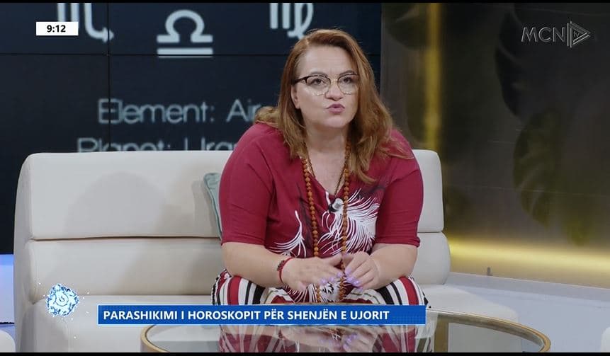 Si do jenë muajit e verës,  astrologia sheh letrat Tarot për të gjitha shenjat