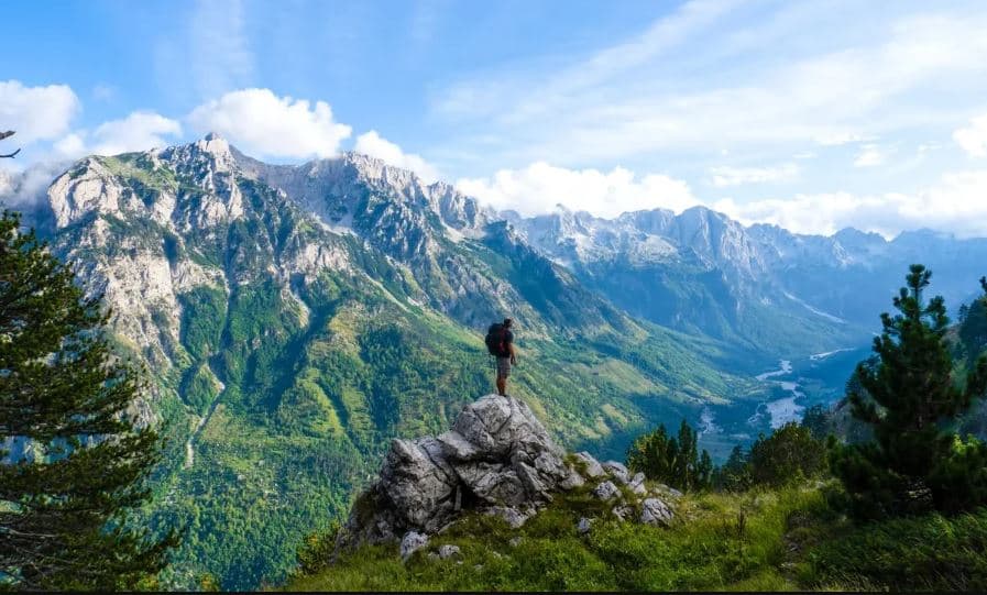 Humb jetën në Valbonë një alpinist nga Kosova