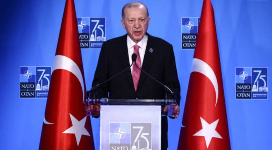 Ministri i Jashtëm izraelit: Erdogan mund të përfundojë si Sadami
