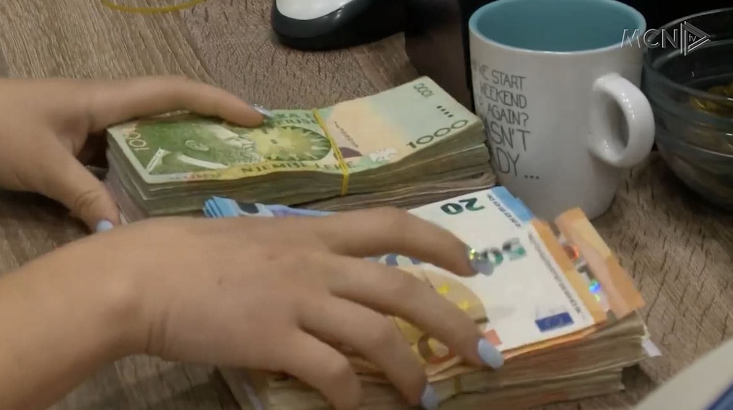 Tregtia dhe turizmi forcuan lekun/ BSH: Nuk hynë euro të papastra në Shqipëri (VIDEO)