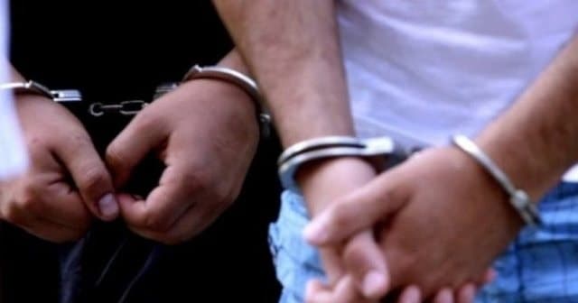 Dhunuan bashkëshortet e tyre/ Arrestohen dy persona në Tiranë