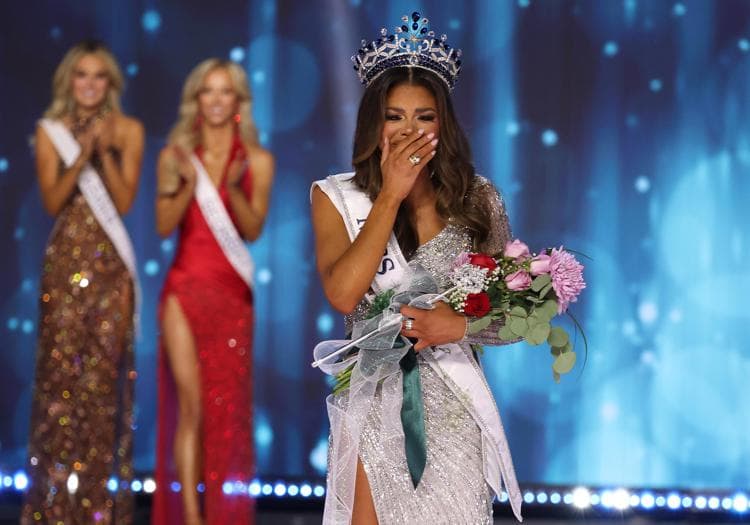 Ushtarakja amerikane shpallet Miss SHBA (FOTO)
