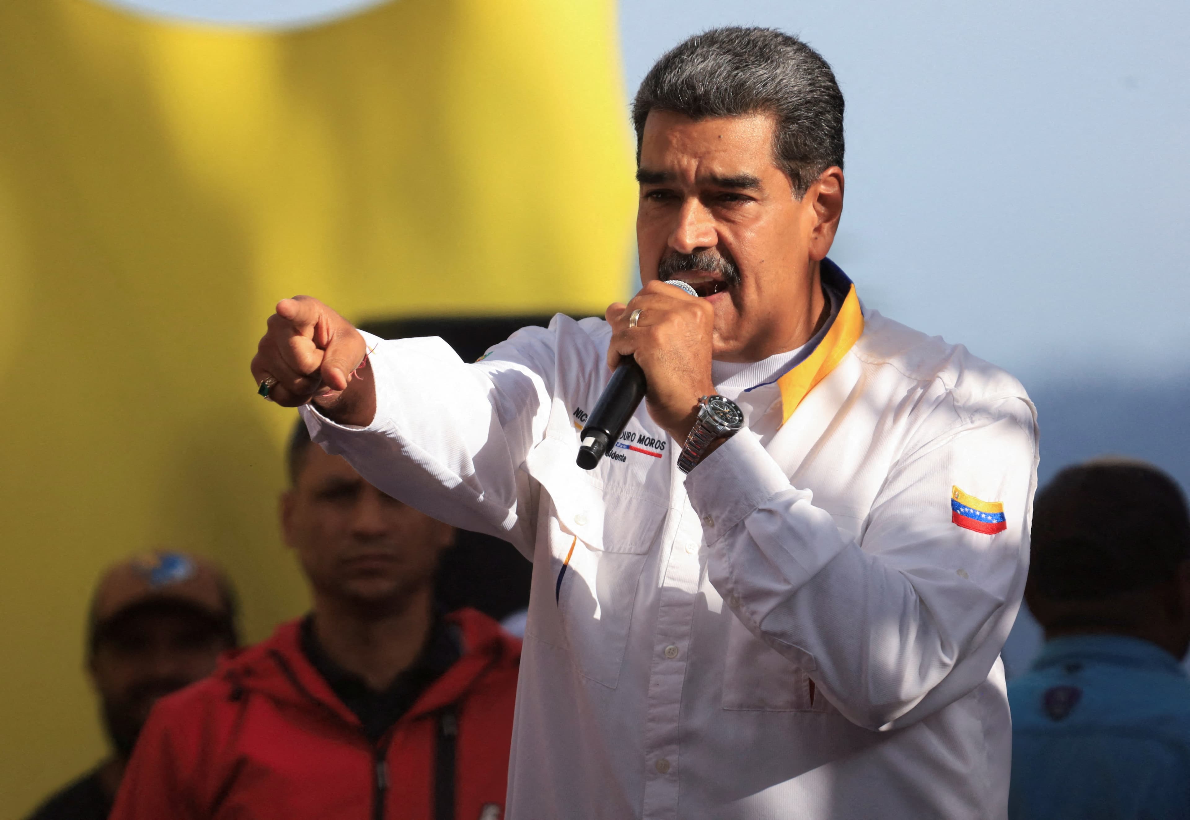 Kundërshtar i Maduros, arrestohet babai i futbollistit venezuelian