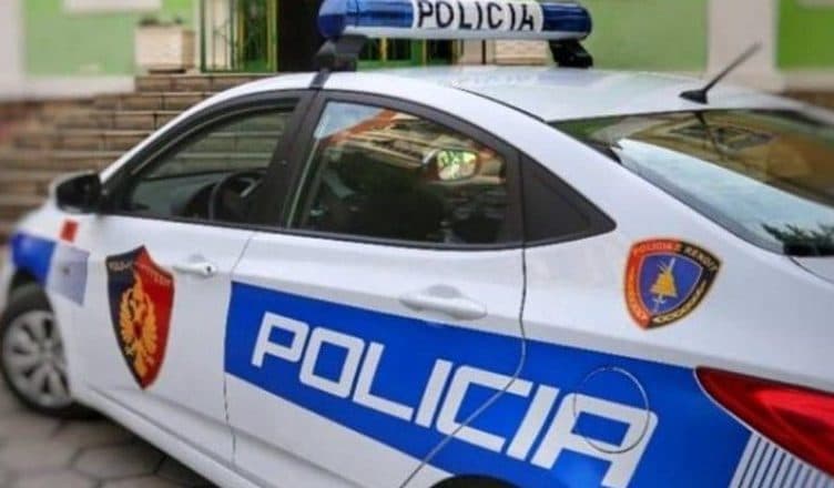 Vodhi një shumë parash, arrestohet 30-vjeçari