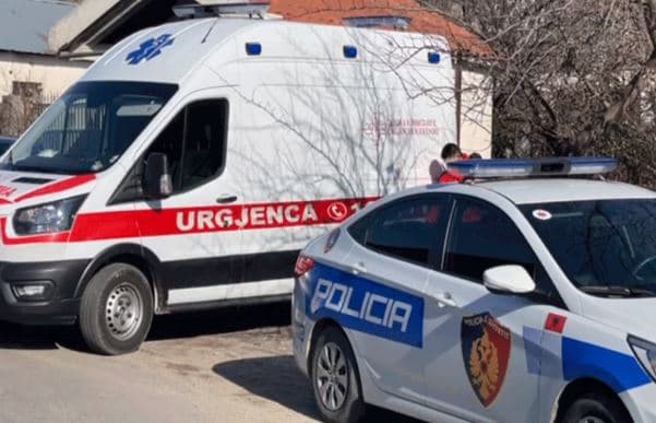 E rëndë në Tiranë, 28-vjeçari vetëvaret në banesën e tij