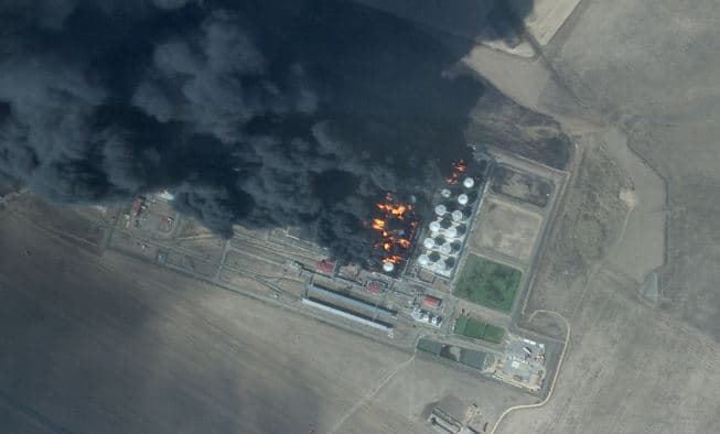 Ukraina godet aeroporte ushtarake, Rusia përparon drejt Donetsk