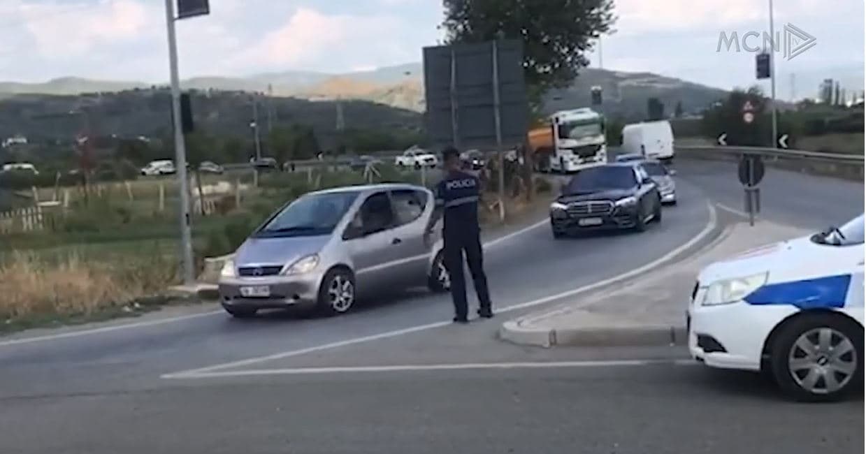 Të dehur në timon/ 56 shoferë në pranga, pezullohen 161 leje drejtimi (VIDEO)