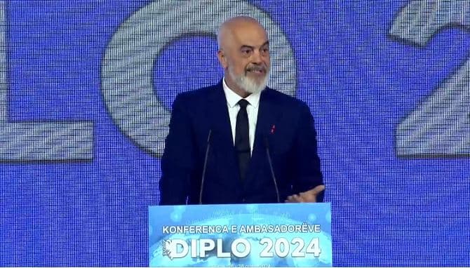 Rama: Në 2027 Shqipëria mirëpret samitin e NATO-s, në 2030 duhet të jemi gati të ulemi në tryezën e BE-së