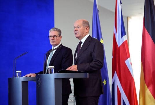 Britania dhe Gjermania të vendosura për të "mbrojtur Ukrainën për aq kohë sa duhet"