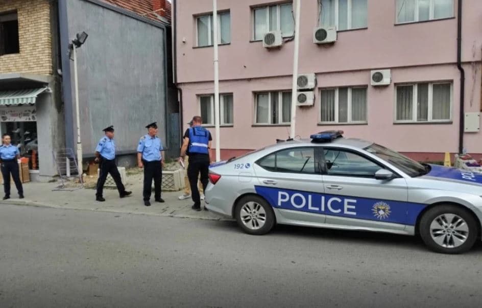 Aksion nga policia në Veri të Kosovës, mbyllen 5 komuna paralele serbe 