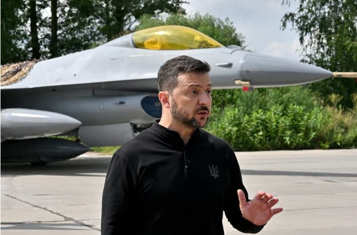 Humbja e avionëve luftarakë të prodhuar në SHBA, Zelensky shkarkon komandantin e forcave ajrore