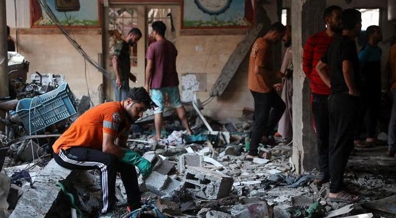 Sulm izraelit në një shkollë në Gaza, 11 të vdekur