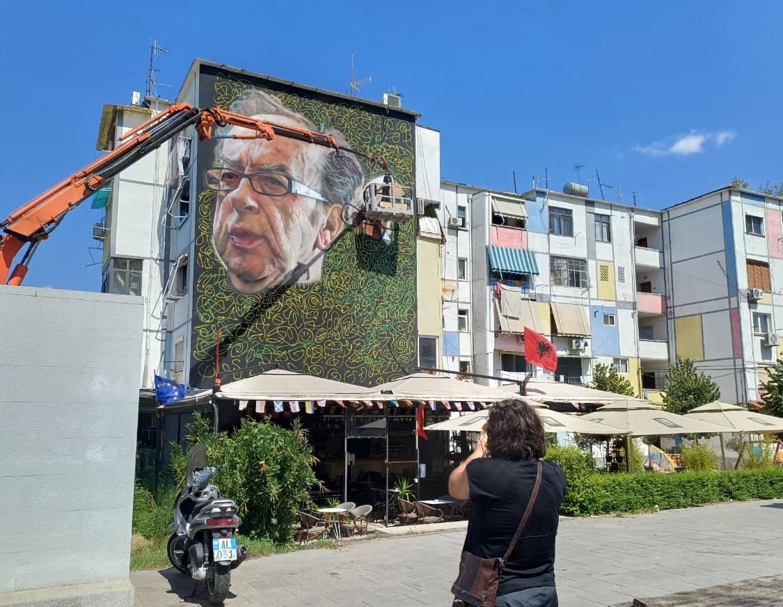 Rikthehet edicioni i 6-të i ‘Mural Fest Tirana’, pjesëmarrës 11 artistë ndërkombëtarë